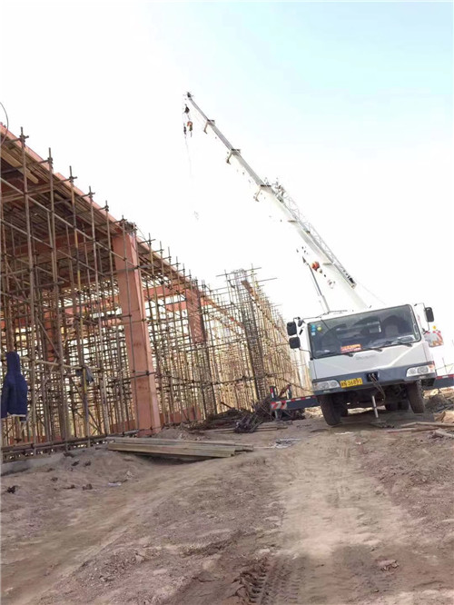 抚顺市吊车作业的安全注意事项有哪些？