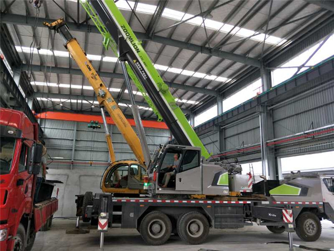 抚顺市高空车出租需要注意哪些安全事项？