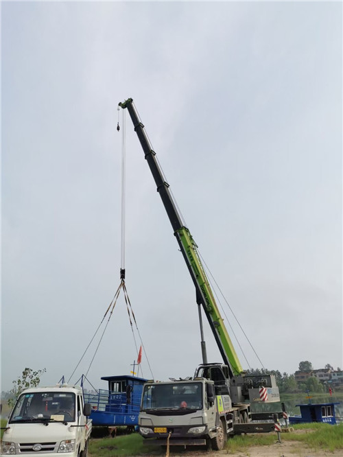 抚顺市桥梁建设吊装案例